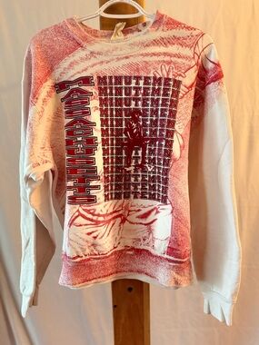 VTG Massachusetts Minutemen Basketball Crewneck Sweatshirt